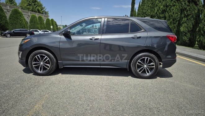 Chevrolet Equinox-5