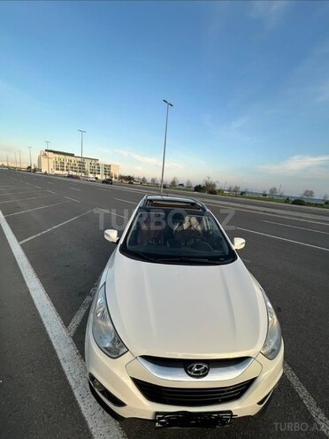 Hyundai ix35-6