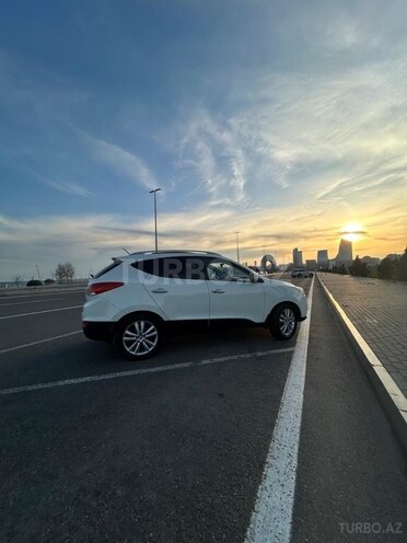 Hyundai ix35-3