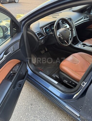 Ford Fusion (North America)-13