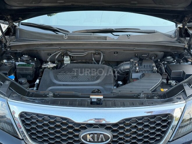 Kia Sorento-12