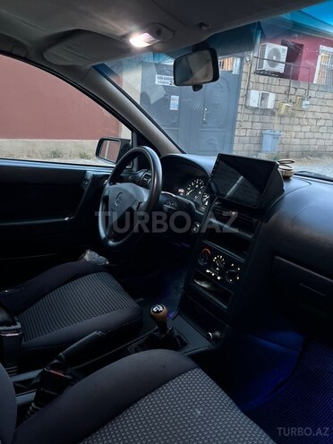 Opel Astra-3