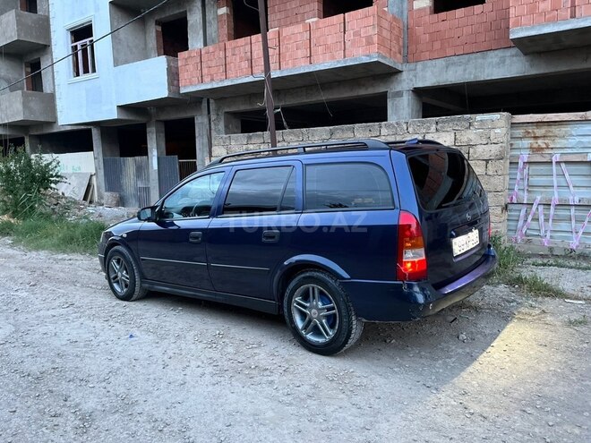 Opel Astra-2