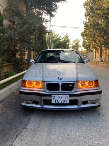 BMW 318-1