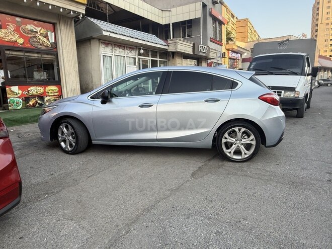 Chevrolet Cruze-5
