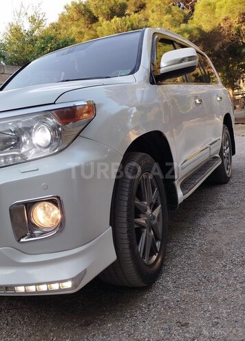 Toyota Land Cruiser-4