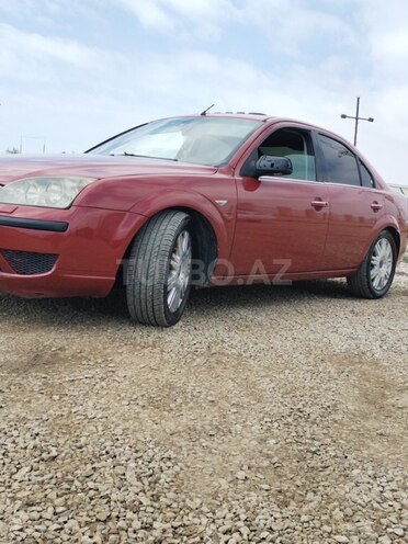 Ford Mondeo-2