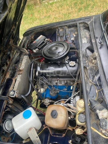 LADA (VAZ) 2106-7