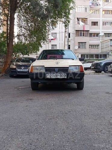 LADA (VAZ) 2109-2