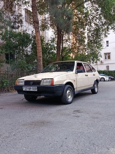 LADA (VAZ) 2109-1