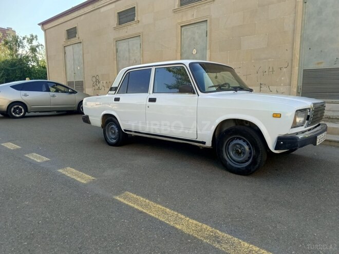 LADA (VAZ) 2107-4