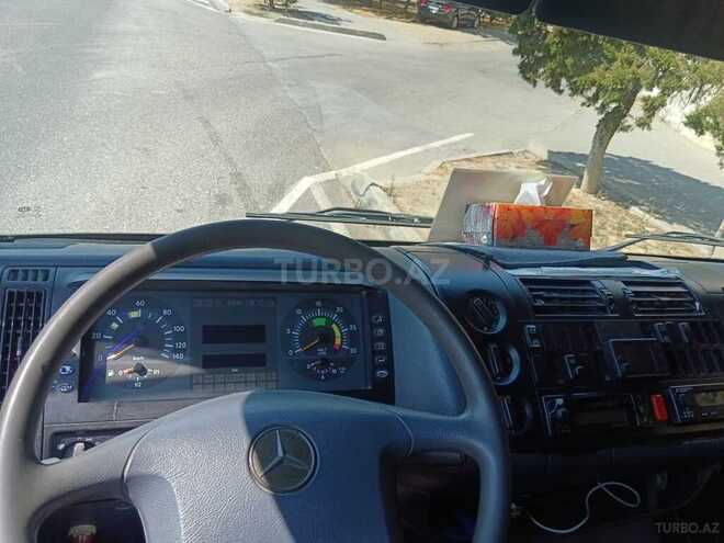 Mercedes Atego 1318-3