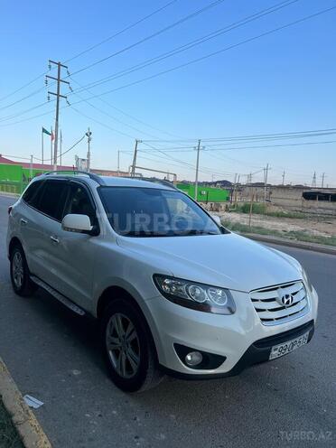 Hyundai Santa Fe-1