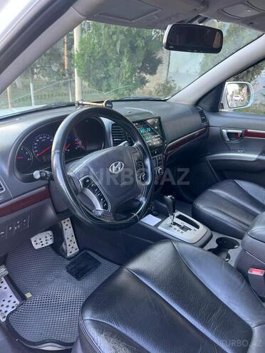 Hyundai Santa Fe-11
