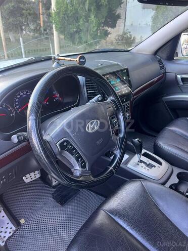 Hyundai Santa Fe-16
