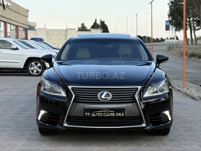 Lexus LS 460L-1