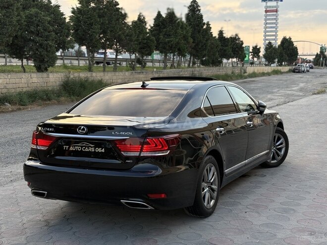 Lexus LS 460L-10