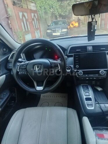 Honda Insight-11