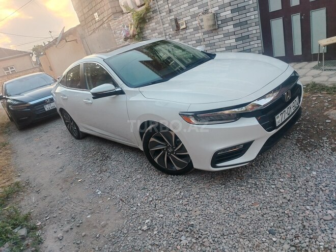 Honda Insight-4
