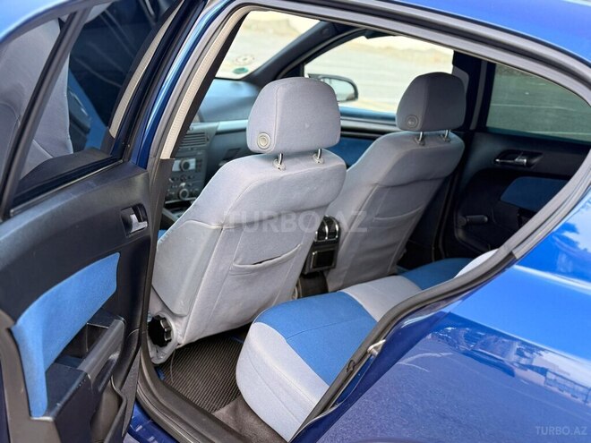 Opel Astra-16