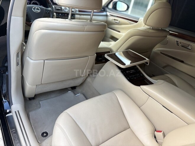 Lexus LS 460L-25