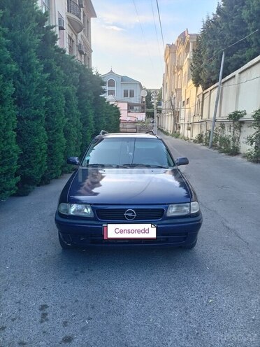Opel Astra-1