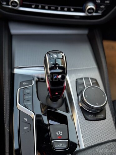 BMW 530-14