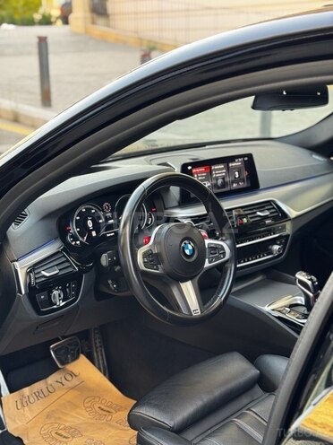 BMW 530-9