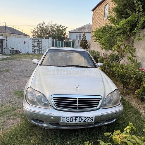 Mercedes S 320-1