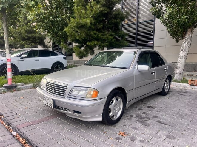 Mercedes C 230-3