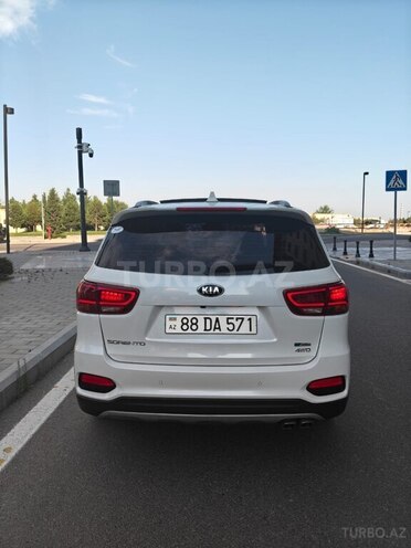 Kia Sorento-4