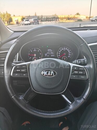 Kia Sorento-14