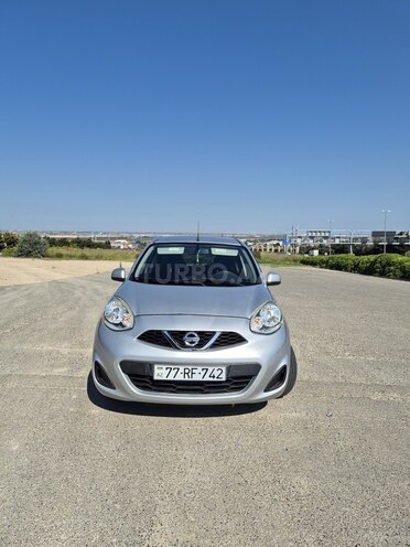 Nissan March-1