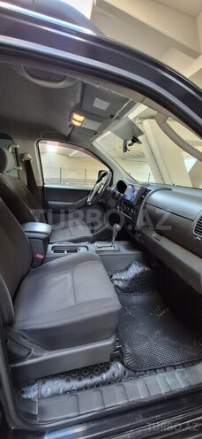 Nissan Navara-6