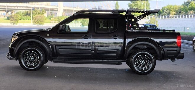 Nissan Navara-21