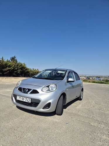 Nissan March-2