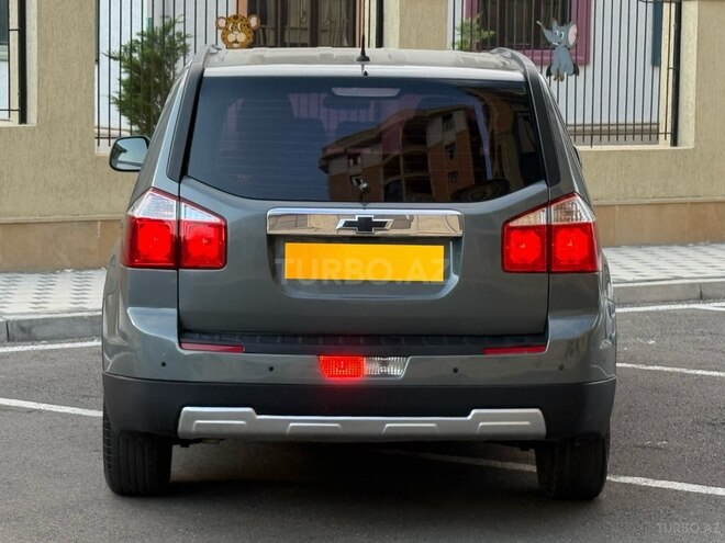 Chevrolet Orlando-6