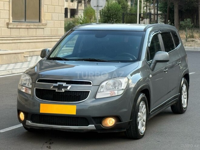 Chevrolet Orlando-1