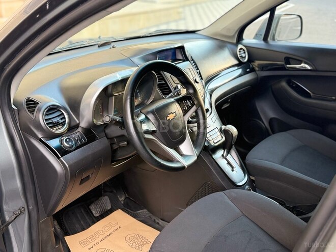 Chevrolet Orlando-9