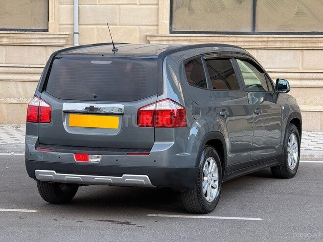 Chevrolet Orlando-8