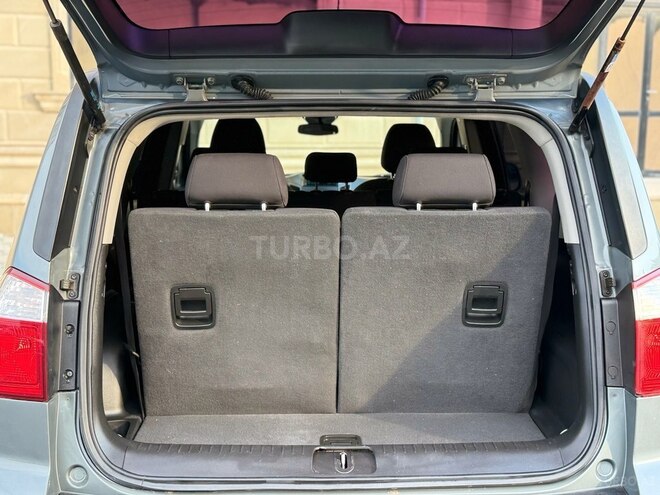 Chevrolet Orlando-14