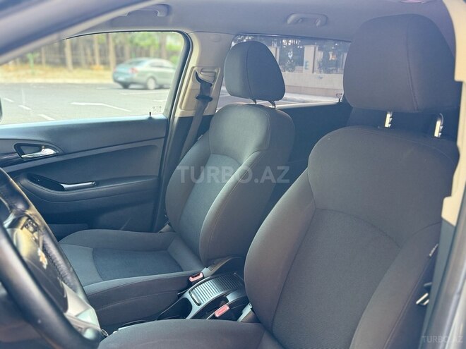 Chevrolet Orlando-11