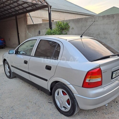 Opel Astra-4
