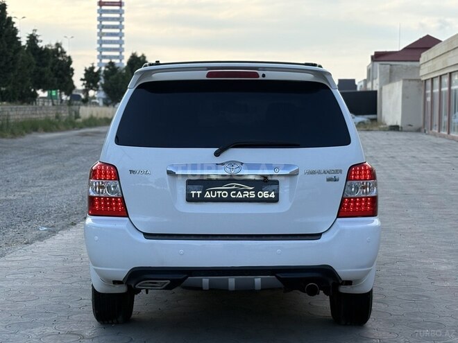 Toyota Highlander-5