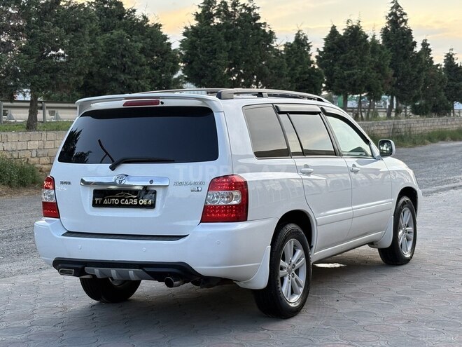 Toyota Highlander-6