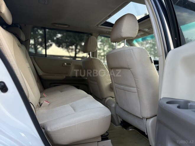 Toyota Highlander-22