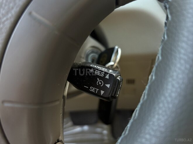 Toyota Highlander-28