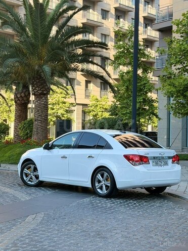 Chevrolet Cruze-6