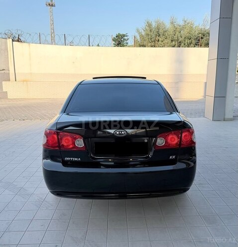 Kia Optima-2