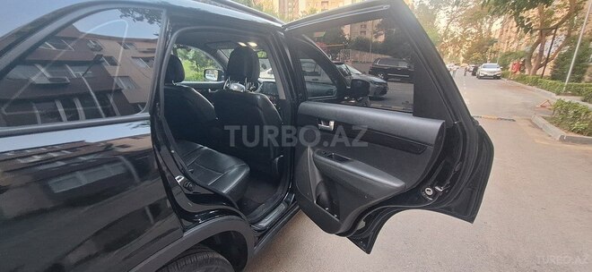Kia Sorento-10